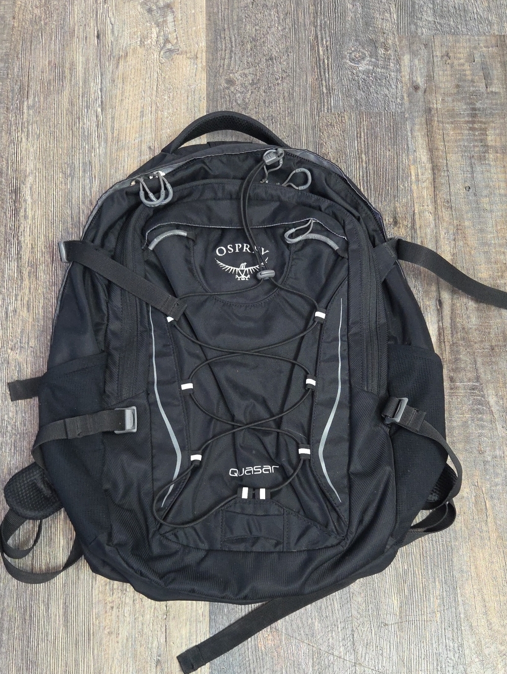 OSPREY Quasar Black Backpack with Reflective Trim